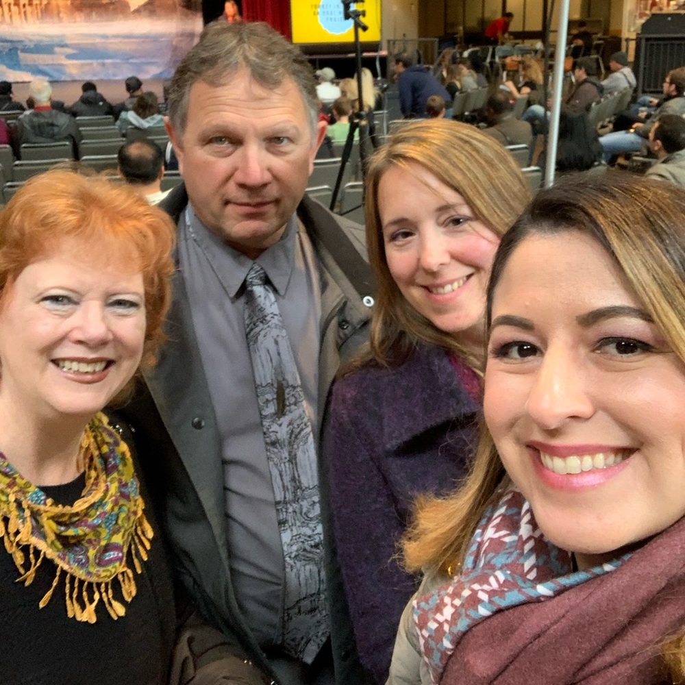 Meet your Posher, Julia